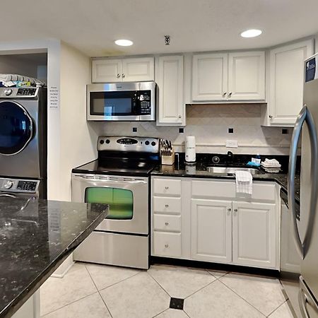 Beachcomber 301, 2 Bedrooms, Near Mayo Clinic, Sleeps 4, Pool Jacksonville Beach Buitenkant foto