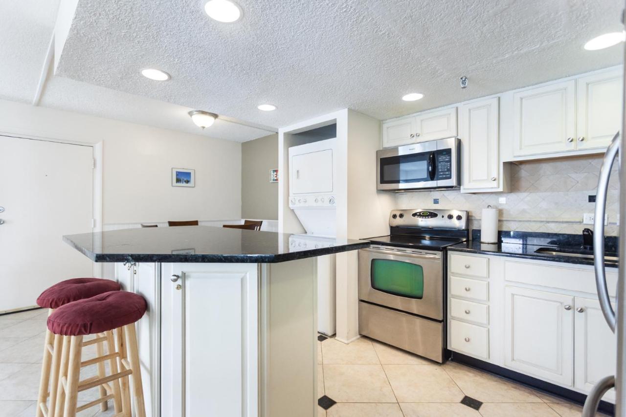 Beachcomber 301, 2 Bedrooms, Near Mayo Clinic, Sleeps 4, Pool Jacksonville Beach Buitenkant foto