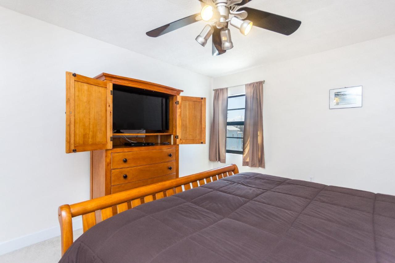 Beachcomber 301, 2 Bedrooms, Near Mayo Clinic, Sleeps 4, Pool Jacksonville Beach Buitenkant foto