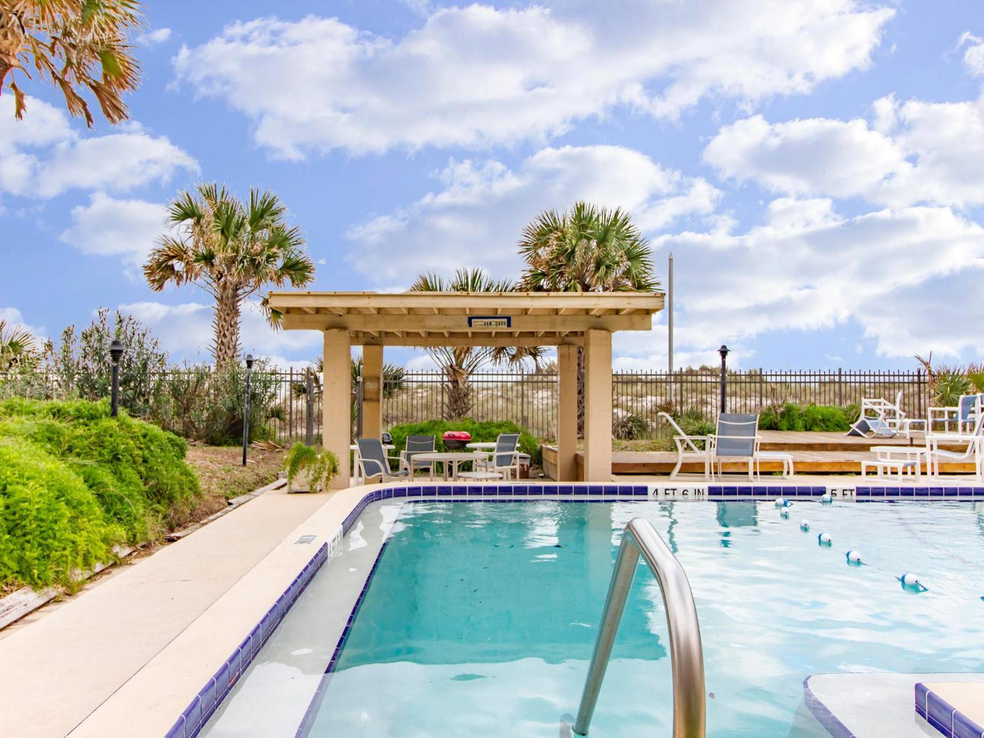 Beachcomber 301, 2 Bedrooms, Near Mayo Clinic, Sleeps 4, Pool Jacksonville Beach Buitenkant foto