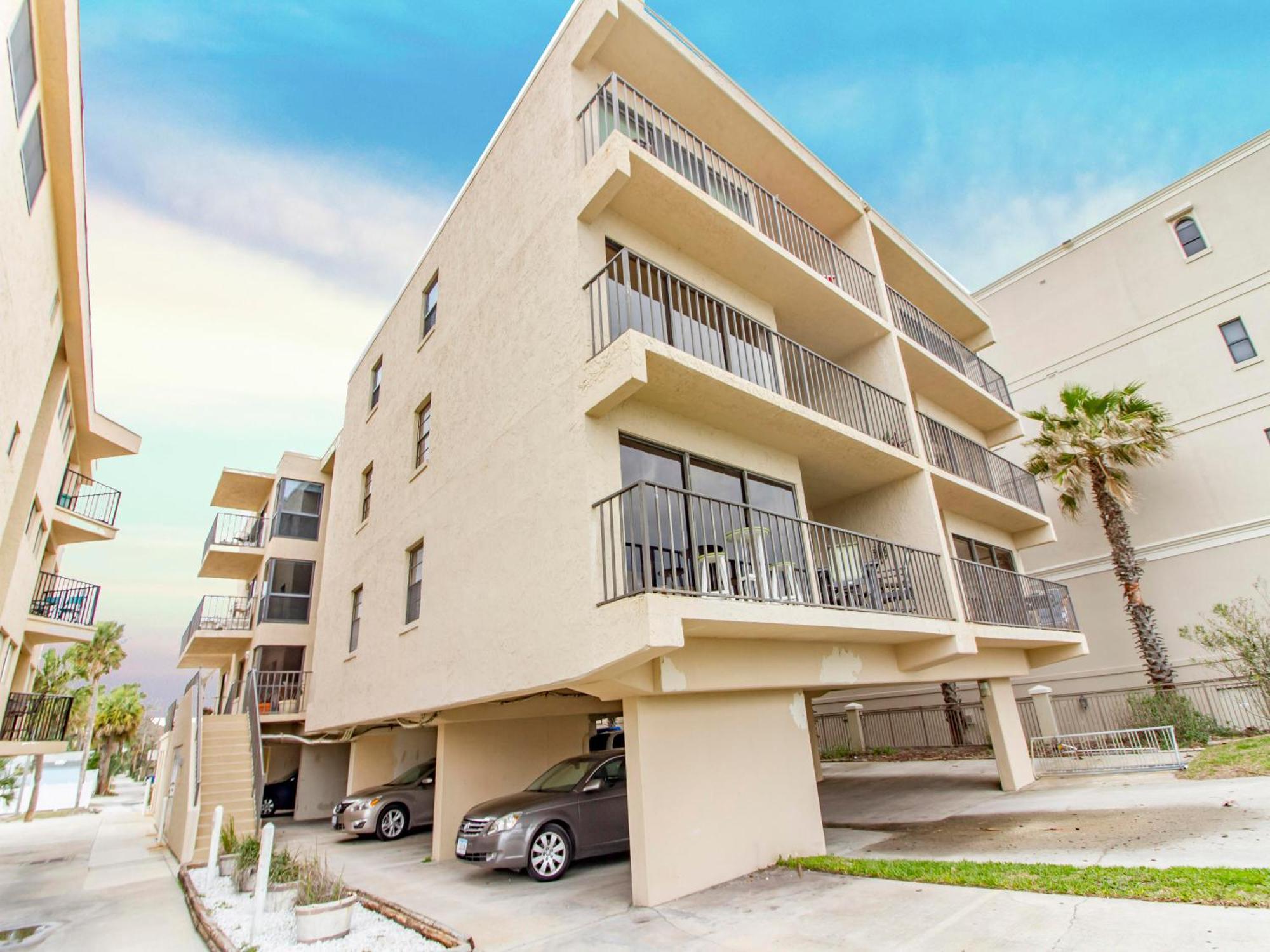 Beachcomber 301, 2 Bedrooms, Near Mayo Clinic, Sleeps 4, Pool Jacksonville Beach Buitenkant foto