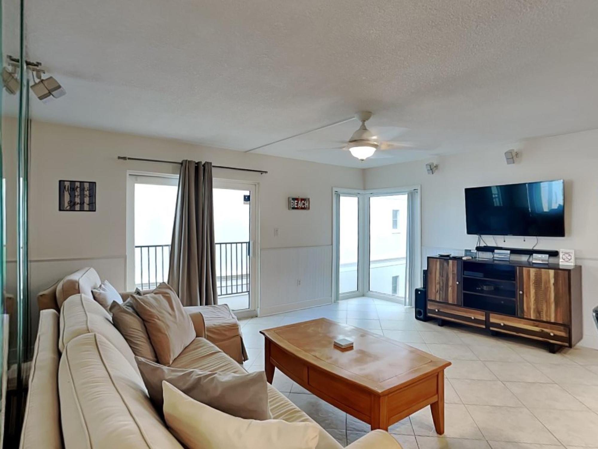 Beachcomber 301, 2 Bedrooms, Near Mayo Clinic, Sleeps 4, Pool Jacksonville Beach Buitenkant foto
