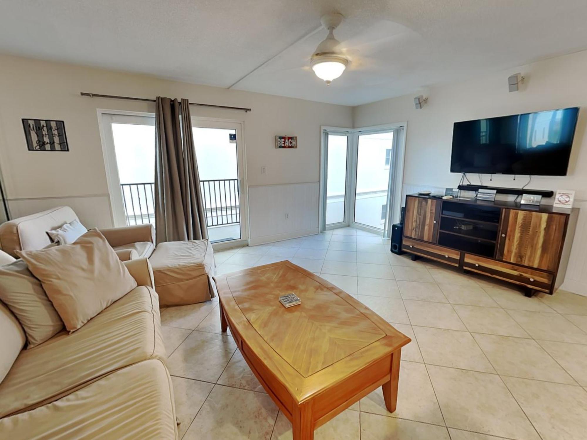 Beachcomber 301, 2 Bedrooms, Near Mayo Clinic, Sleeps 4, Pool Jacksonville Beach Buitenkant foto