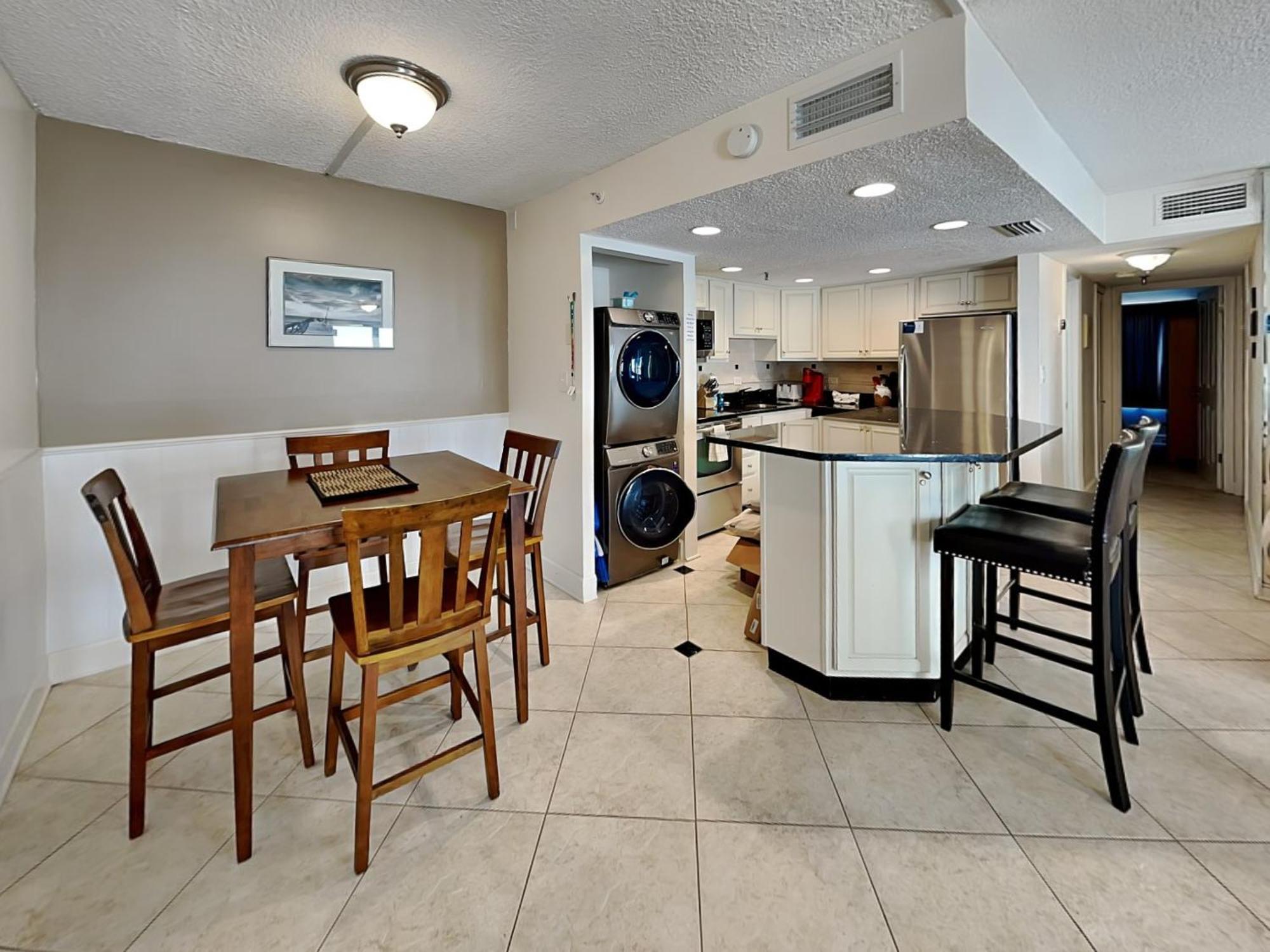 Beachcomber 301, 2 Bedrooms, Near Mayo Clinic, Sleeps 4, Pool Jacksonville Beach Buitenkant foto