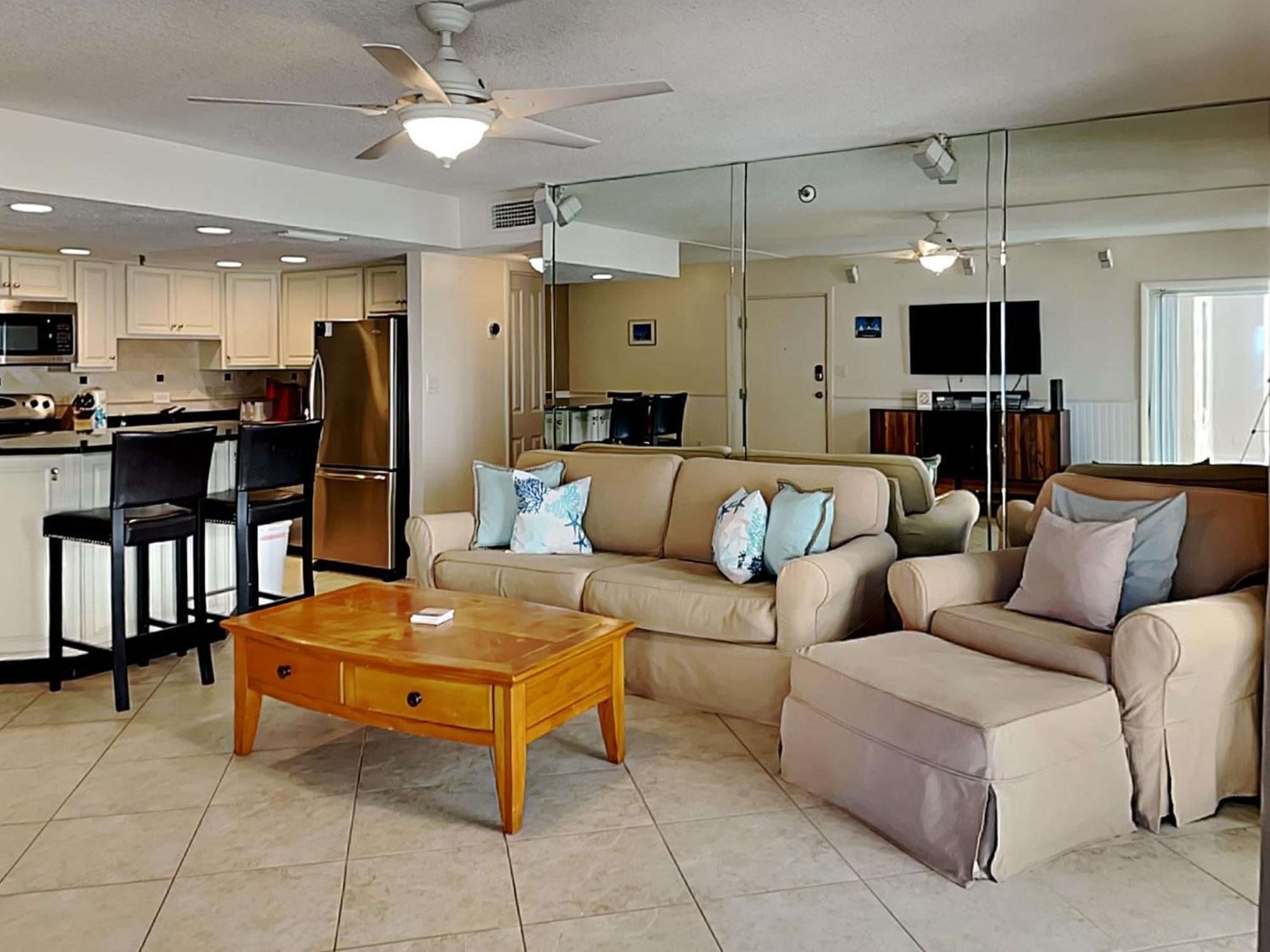 Beachcomber 301, 2 Bedrooms, Near Mayo Clinic, Sleeps 4, Pool Jacksonville Beach Buitenkant foto